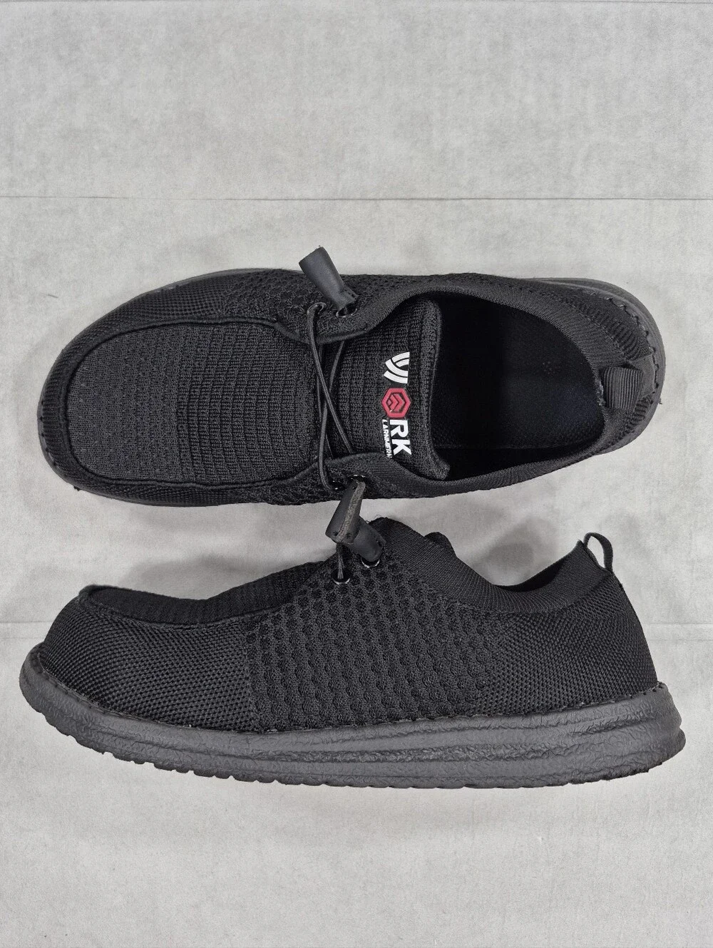 Larnmern Work shoes men's 8 black knit slip on safety toe bungee laces